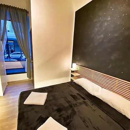 Cialdini 13 בית הארחה רומא