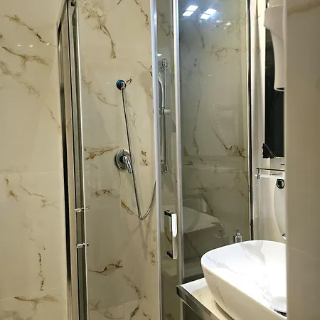 Cialdini 13 רומא