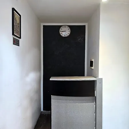 Guest house Cialdini 13 Rome