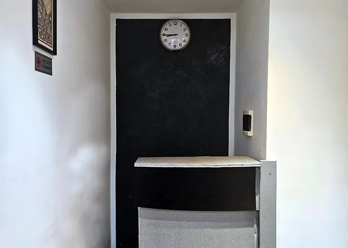 Konukevi Cialdini 13 Roma