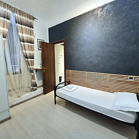 Cialdini 13 Гостевой дом 2*